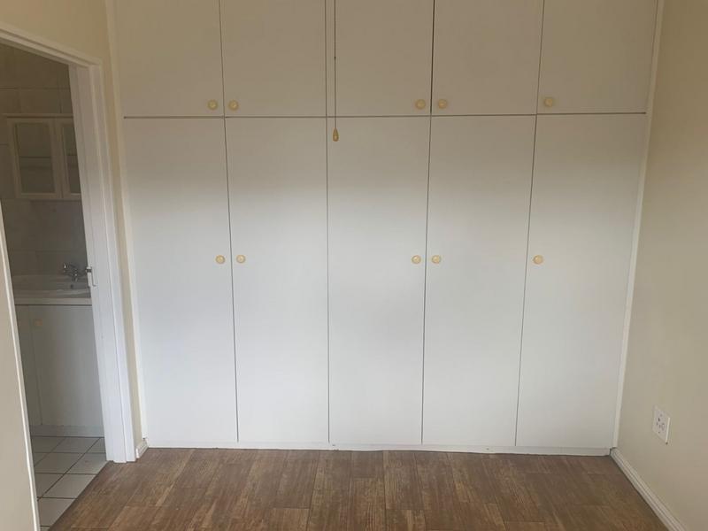 To Let 1 Bedroom Property for Rent in Fish Hoek Western Cape